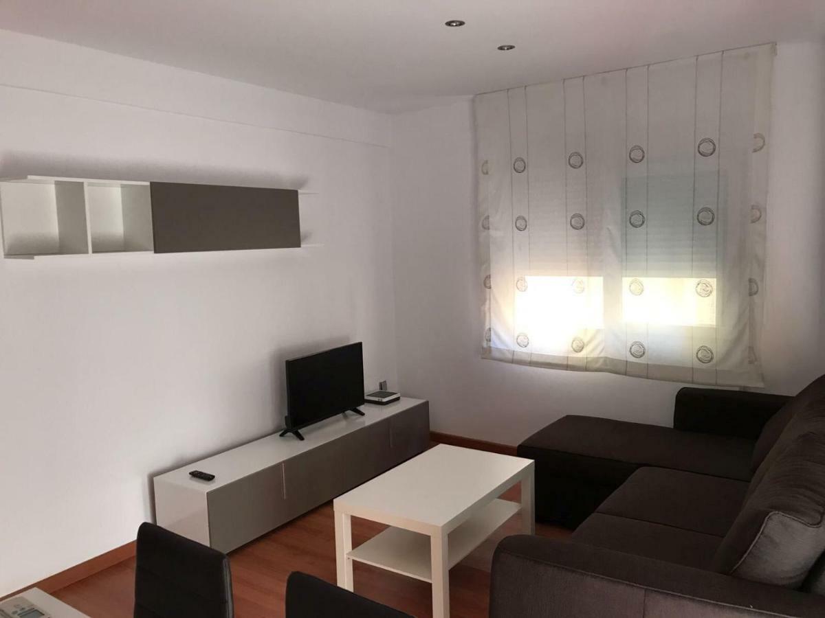 Chung cư 100 m² 3 phòng ngủ, 2 phòng tắm riêng ở Parque de l'Aiguera Benidorm Ngoại thất bức ảnh